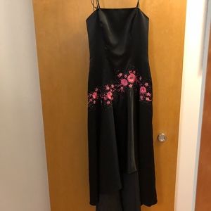 Morgan & Co. Black with Pink Flowers Formal Dress
